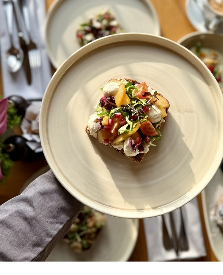 Lovingly prepared breakfast dishes at the LOUIS Hotel Munich